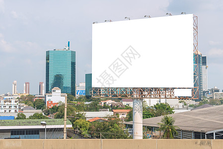 城市道路的广告布告牌空白 以作广告背景海报指示牌商业控制板广告牌材料标签框架创造力营销图片