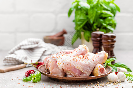 原鸡腿 鼓棒胡椒炙烤食谱鸡肉烧烤家禽食物禽肉辣椒白色图片