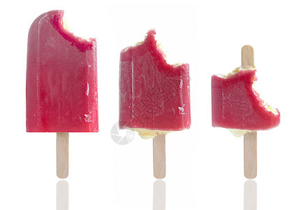 冰棒红色浆果棒冰酸奶覆盆子冰淇淋水果小吃食物背景图片