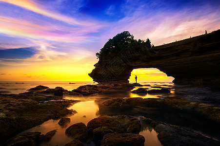 塔纳洛托寺海景和印度尼西亚巴厘日落 (达克)图片