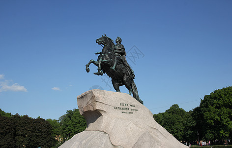 铜骑士 彼得一世圣彼得堡沙皇的纪念碑广场青铜骑士名声马术铜王地标青铜骑士天空历史图片
