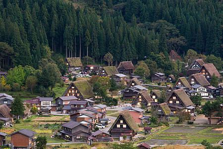 日本传统白川越村Shirakawago房子木头白川建筑学建筑太阳村庄日落地标世界图片