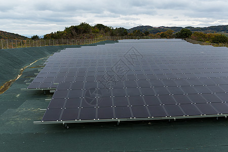 太阳能电池板农场活力建筑环境晴天植物生态天空力量太阳细胞图片