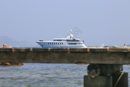 地中海海的Yatch航运公司图片