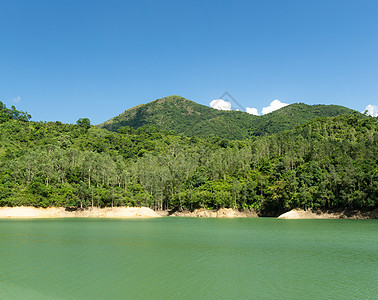 美丽的风景城门场景农村植物公园晴天水库天空季节顶峰图片