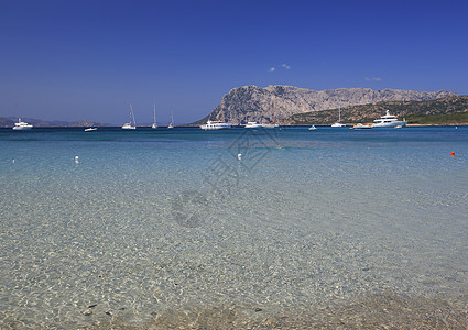 意大利撒丁岛沿岸意大利情调天空波浪晴天海岸矿物支撑天堂蓝色岩石图片