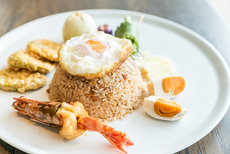 虎虾炒米饭食物海鲜炒饭早餐蔬菜洋葱筷子食谱柠檬美味图片