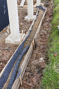 水资源保护缺水排水管黏土工作绝缘周长建筑纤维地下水碎石湿气图片