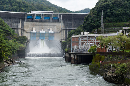 日本的水坝供水量图片