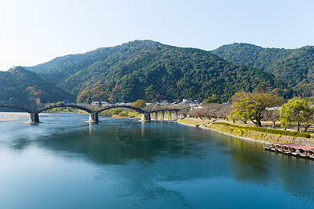 Kintaikyo桥风景游客地标阳光晴天城堡旅行历史历史性场景背景图片