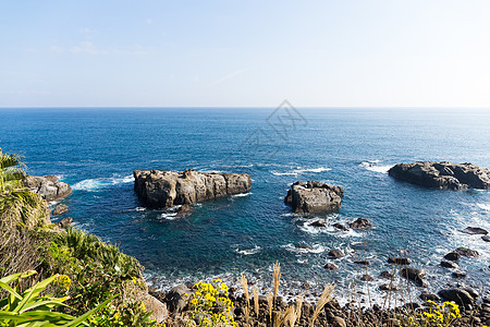 阳光海岸海岸线天空海岸悬崖旅行海洋天际海滩阳光岩石图片