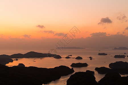 国仓岛日落地标农村海景天空晴天太阳天际阳光港口海洋图片