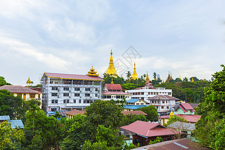 缅甸Shwedagon塔贫民窟旅行吸引力寺庙游客风景佛塔建筑物大衮历史性图片