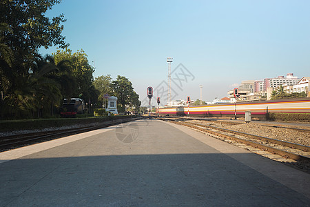 华灯红旅游铁路建筑物运输目的地旅行火车火车站建筑学背景图片