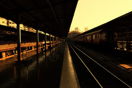 华灯红铁路旅行运输建筑物目的地旅游建筑学火车站火车背景图片