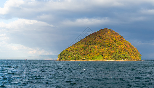 秋季地貌的岛屿图片