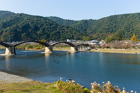 Kintai传统桥旅行历史木头游客旅游曲线天空场景建筑学爬坡图片