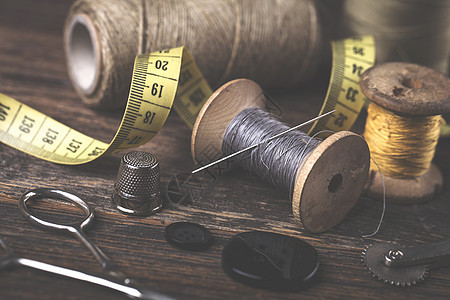 缝衣器 针线 针头用文泰风格工作丝带裁缝顶针纺织品衣服缝纫工具材料织物图片