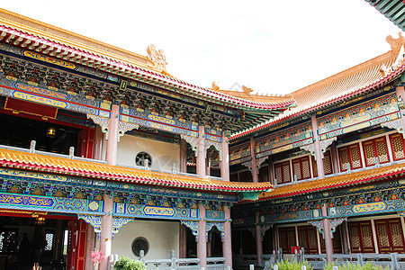 诺萨布冷新宜的中华传统风格寺庙天空旅游佛教徒历史建筑文化蓝色宗教旅行游客图片