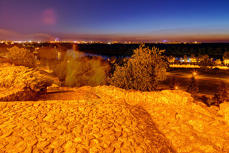 贝尔格莱德堡垒和全景观天际历史橙子公园建筑学旅游地标石头蓝色观光图片