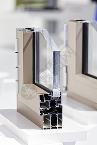 窗口的铝配置文件合金复合材料材料螺丝玻璃白色警告塑料阴影质量图片