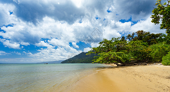 马达加斯加马苏阿拉森林保护区的海滩海景天空旅行天堂晴天公园太阳国家蓝色假期图片