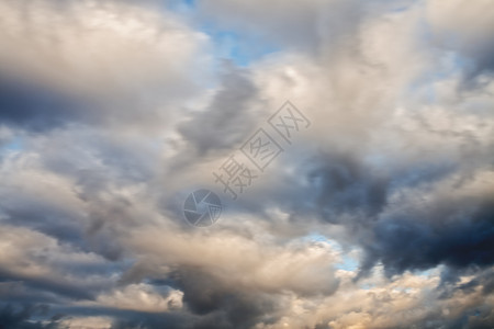 蓝色的天空与云彩石头摩天大楼历史游客观光地标景观市中心天际公园图片