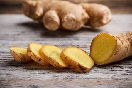 姜根切片活力香料食物图片