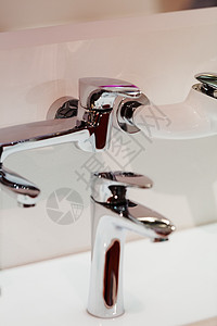 现代水龙头管道龙头流动浴室白色卫生合金金属图片