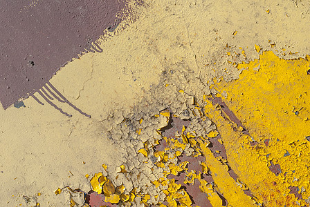 生锈的铁表面有旧油漆的残余油漆剥落的油漆黄色纹理背景床单棕褐色腐蚀褐色金属盘子灰色棕色图片