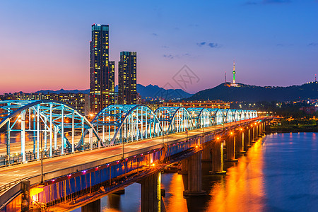 韩国 晚上在汉城 南韩城市天际天线建筑物市中心商业铜雀风景景观地标交通建筑学图片