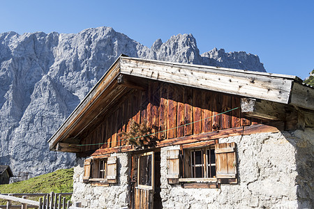 高山小屋图片