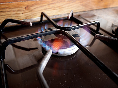 液化天然气公司金属黑色辉光丙烷火炉点燃燃料活力灶台炊具图片
