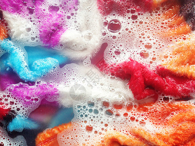 清干净的多彩 洗衣服前先抹布肥皂洗涤剂泡沫粉末身体棉布浴缸衣服洗澡气泡图片