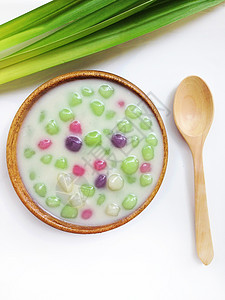 椰子奶油中的面粉芋头美食热带棕榈果汁草本植物植物烹饪糖浆食物图片