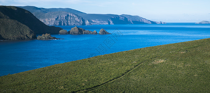 下午晚点看到布鲁尼岛海滩的景象海洋旅行风景蓝色海岸图片