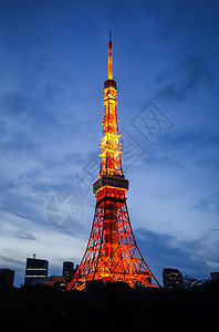 日本城市日本晚上东京塔台建筑学摩天大楼建筑塔瓦游客蓝色市中心景观地标场景背景