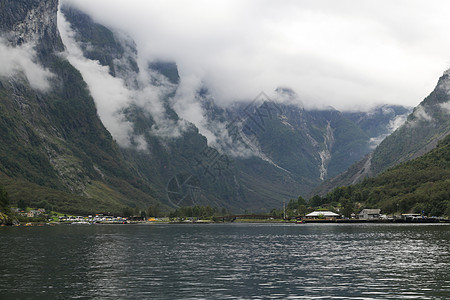 Naeroyfjord和爬坡农业巡航农场首脑瀑布海岸小屋全景村庄图片