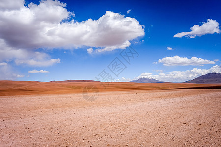 玻利维亚苏德利佩斯保留地锡洛里沙漠橙子晴天旅游干旱沙丘太阳高地高原荒野火山图片