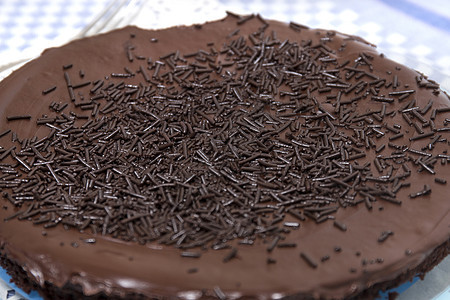 典型的brazilian蛋糕面包蛋糕黑色甜点巧克力糕点食物桌子美食烹饪图片