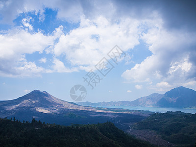 巴厘岛火山 来自巴厘金塔马尼的阿贡山古农假期火山绿色蓝色念珠菌日落爬坡旅行地标图片