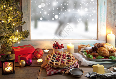 圣诞窗窗背景盒子薄片火鸡浆果蜡烛礼物窗户灯笼乡村家庭背景图片