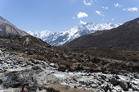 尼泊尔Langtand河谷登山旅游浪塘旅行生态假期远足山脉天空图片
