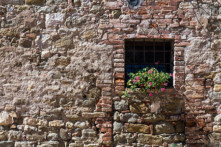 中世纪的墙窗建筑房子建筑学城堡城市窗户木头历史性框架石头图片