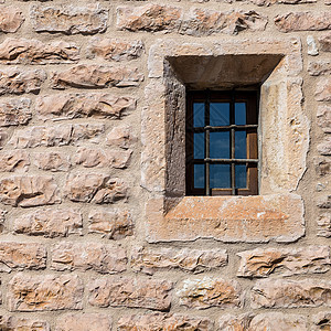 中世纪的墙窗房子城堡木头古董建筑学建筑历史性窗户城市棕色图片