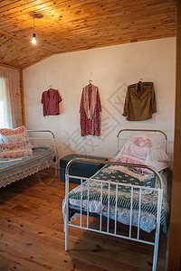 旧传统的俄罗斯房间建筑农业旅行家具卧室手工村庄食物枕头历史图片