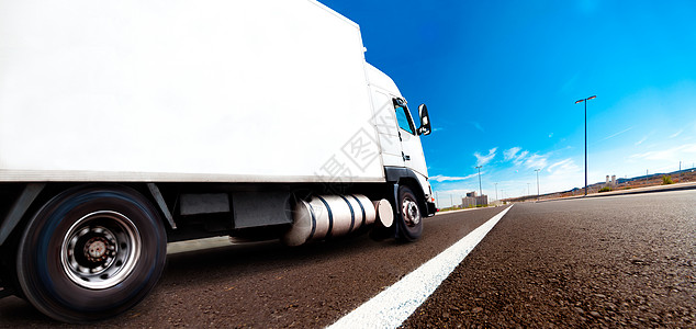 国际运送货物拖车运货拖车运动库存运输天空沥青送货后勤货运物流驾驶图片