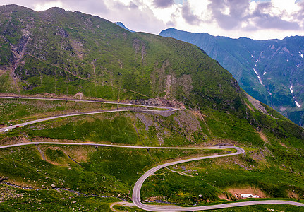 山上横渡法加拉桑路蛇腹运输旅行爬坡地面边缘山坡马路编队山脊风景图片