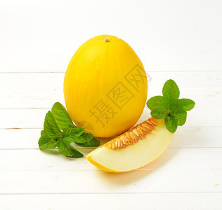新鲜黄色黄瓜水果种子椭圆形甜瓜食物图片