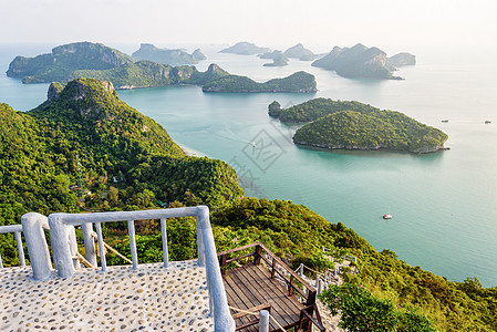 对山峰的视角旅游海岸风景阳光阳台全景天空热带地平线景点图片